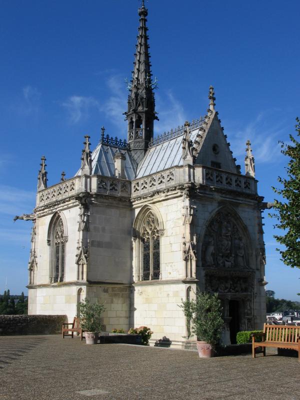 昂布瓦斯(Amboise)城堡Chapel of St.Hubert教堂达文西墓