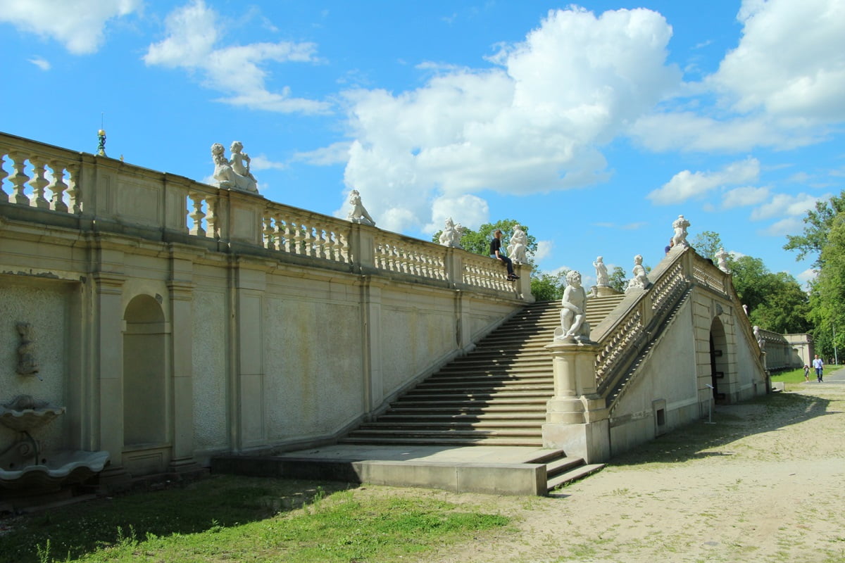 維拉諾夫宮東側花園階梯