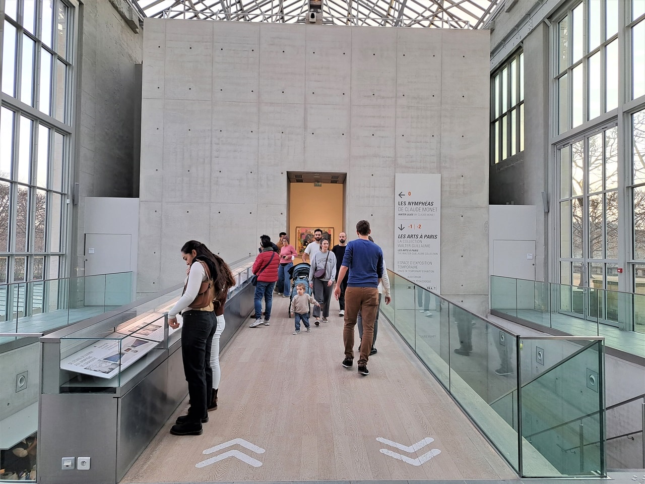 【橘園美術館】預約教學、必看作品整理!沉浸於莫內的睡蓮中! - 第7張圖 美術館大廳