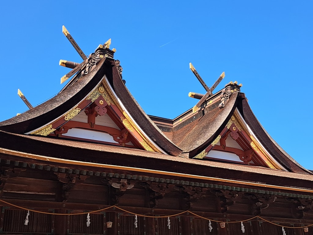 【岡山】吉備津神社、吉備津彥神社-兩大桃太郎神社半日遊 - 第53張圖 相當有特色的屋頂