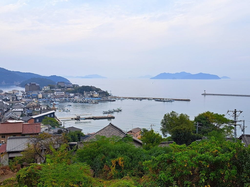 醫王寺眺望港灣景色
