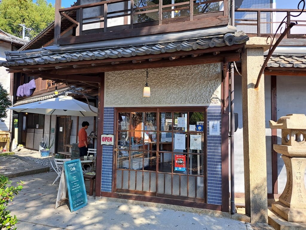 【廣島】尾道一日遊-讓人一眼就愛上的山城小鎮、水道與瀨戶內海 - 第32張圖 見晴亭