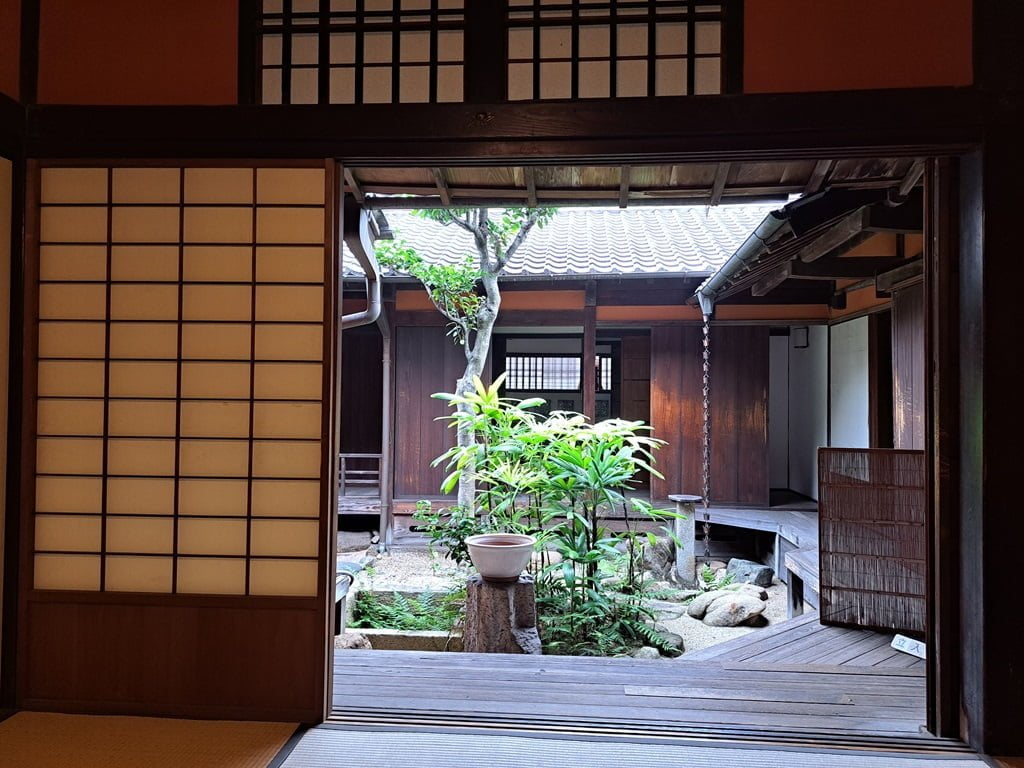 庭園區