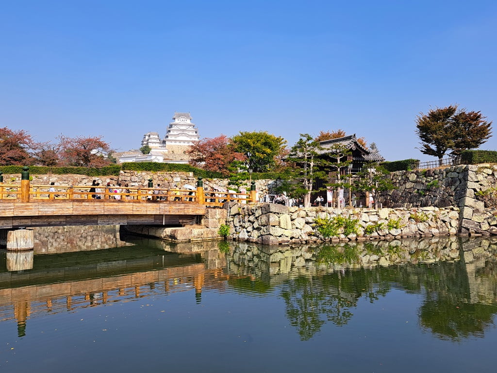 【姬路城一日遊】穿越400年的日本第一名城-遊覽古城結構大寶庫 - 第15張圖 大手門前景色