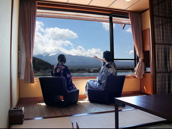 本館和室8疊窗景