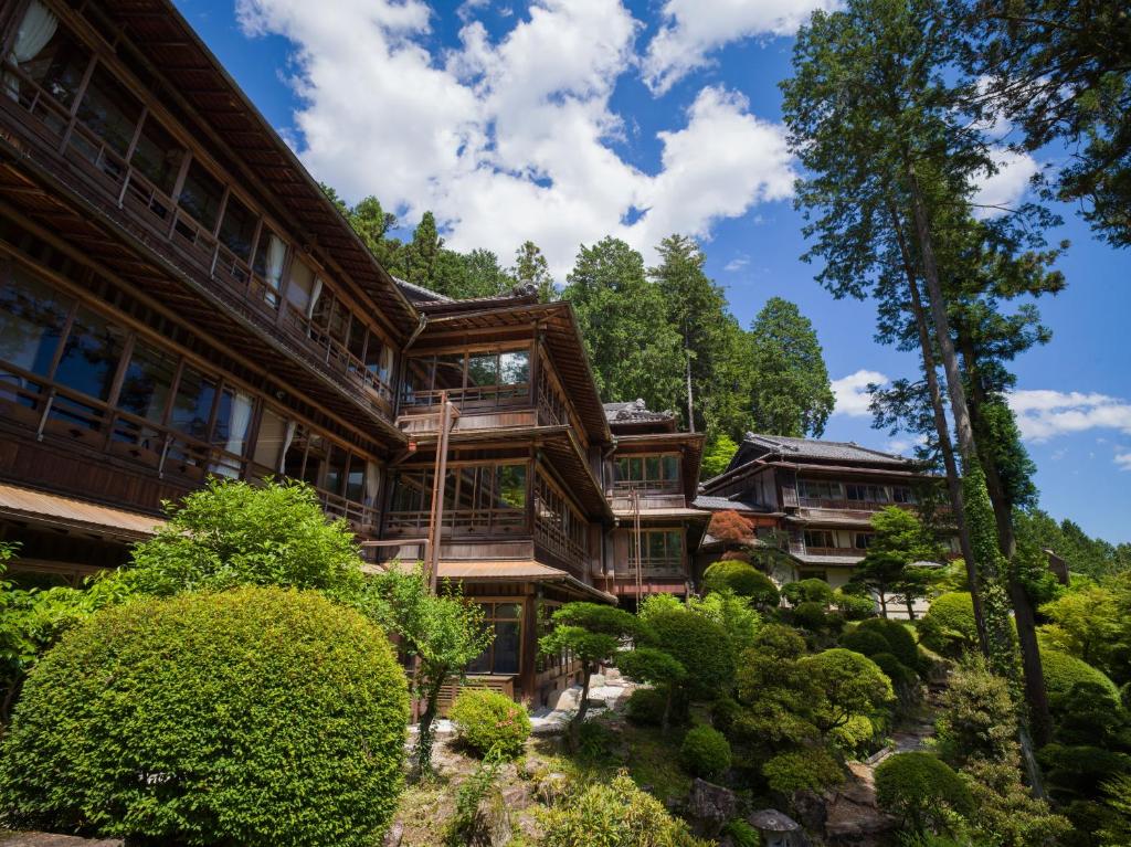 【下呂溫泉湯之島館】天皇來住過!濃濃昭和風情的日本文化財飯店! - 第2張圖 下呂溫泉湯之島館