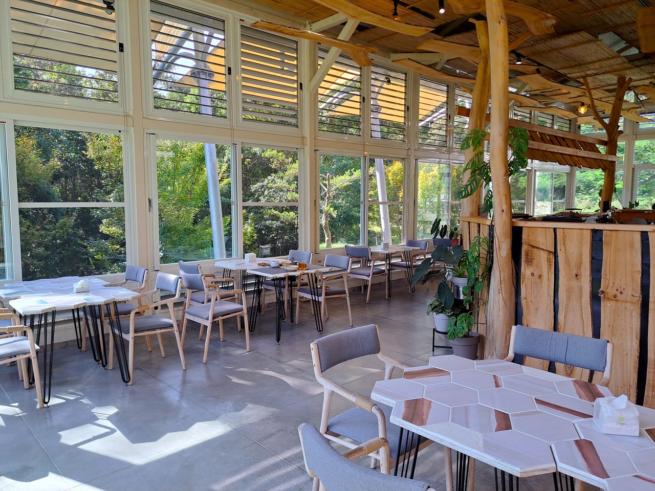 【八番私人住宅】隱身山林的日月潭民宿!清水模×木質調,享受靜謐慢活! - 第68張圖 八番brunch